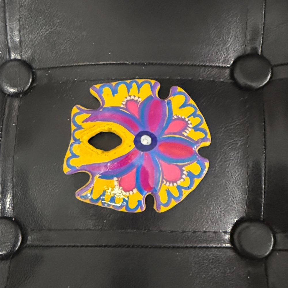 Mexico Talavera Sand Dollar Yellow, Pink & Blue Hand Painted Mexican Floral